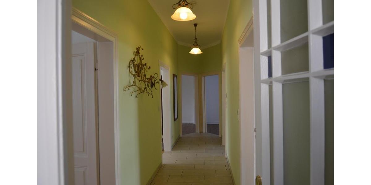 Erdgeschoßwohnung Einbeck - 4 Zimmer, 103 m&sup2;, 950&euro; | Angebot:26665192