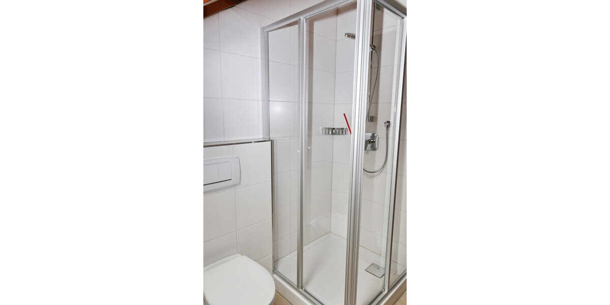 Großzügige Dachgeschosswohnung mit Garten und Klimaanlage. - 3.5 Baden-Baden / Oberbeuern Oberbeuern | Angebot:27161126
