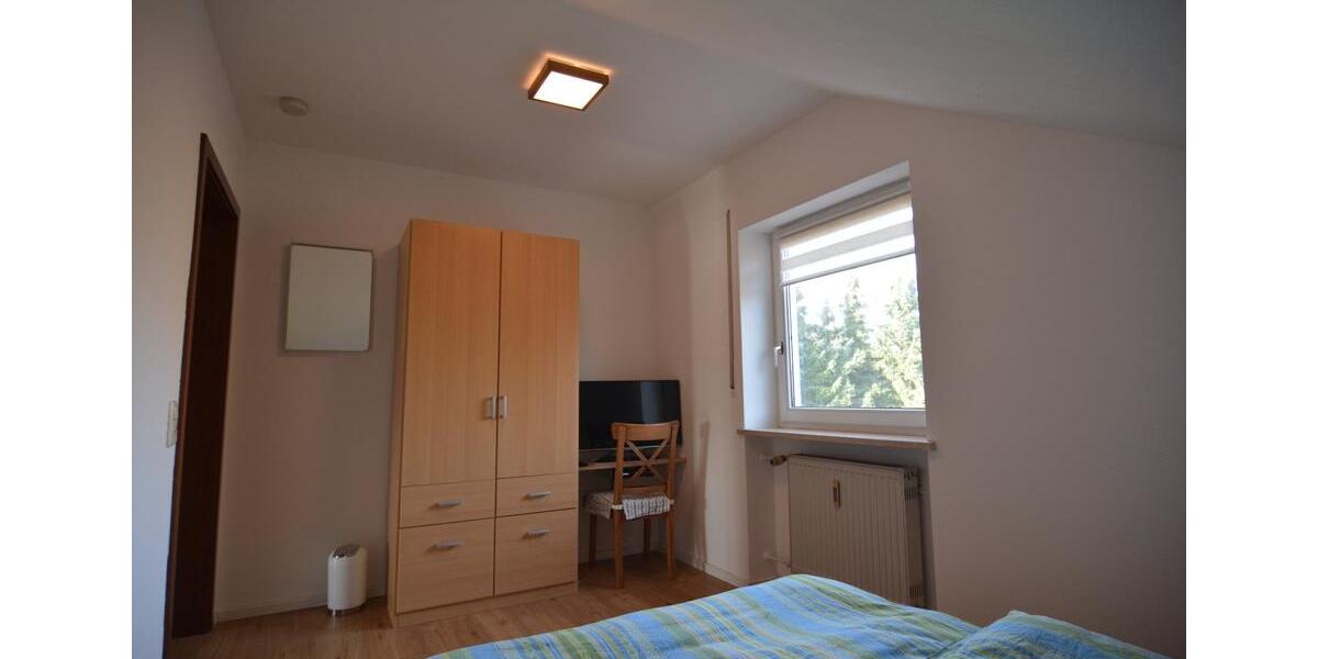 Wohnen auf Zeit Biberbach - 4 Zimmer, 60&euro; | Angebot:22865107