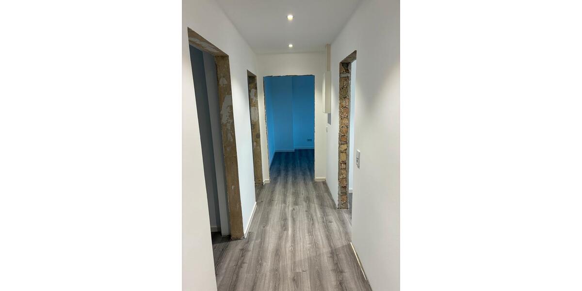 Erdgeschoßwohnung Luckenwalde - 4 Zimmer, 70 m&sup2;, 1.100&euro; | Angebot:26237505