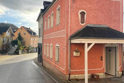 Haus Urbar - 5 Zimmer, 97 m&sup2;, 1.000&euro; | Angebot:25056650