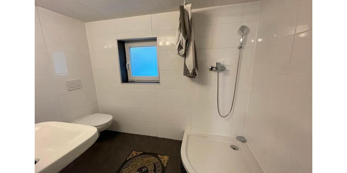 Wohnen auf Zeit Albstadt Gemarkung Burgfelden - 2 Zimmer, 30 m&sup2;, 500&euro; | Angebot:25996396