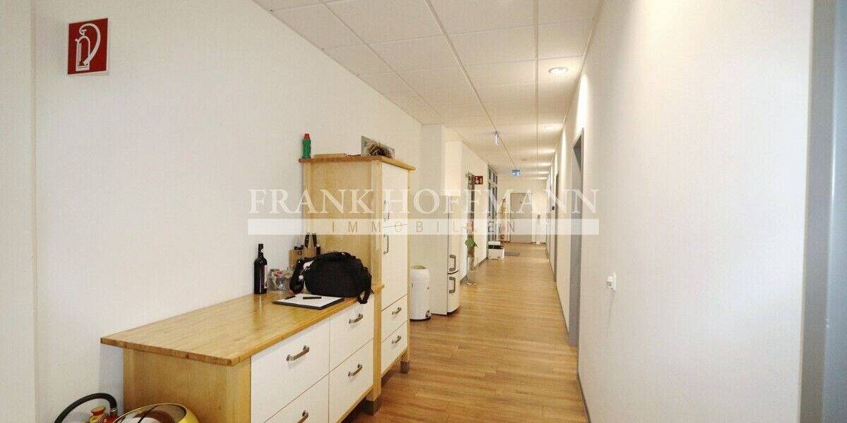 Gewerbeobjekt Quickborn - 2.430&euro; | Angebot:23971246