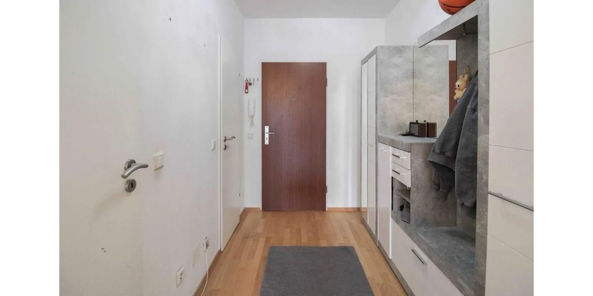 Möblierte 3-Zimmer-Wohnung mit Balkon 3 zimmer