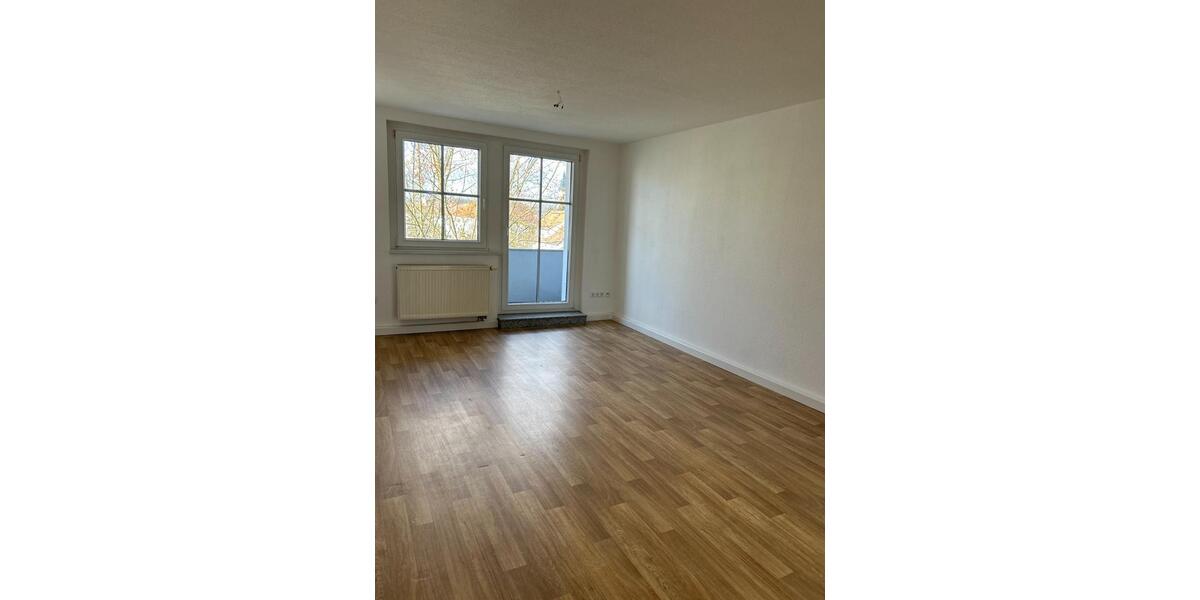 Etagenwohnung Niesky - 3 Zimmer, 65 m&sup2;, 484&euro; | Angebot:25235594