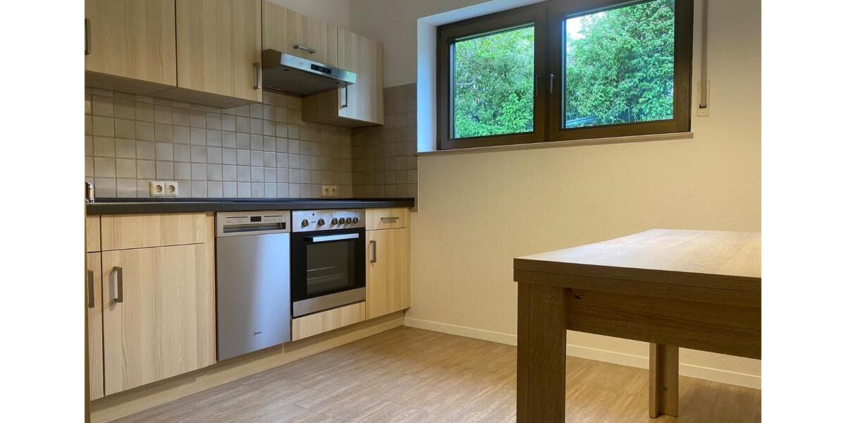 Etagenwohnung Trier Kürenz - 2 Zimmer, 70 m&sup2;, 930&euro; | Angebot:26429805