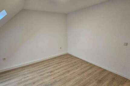 Wohnung Schiffweiler - 3 Zimmer, 58 m&sup2;, 570&euro; | Angebot:26630657