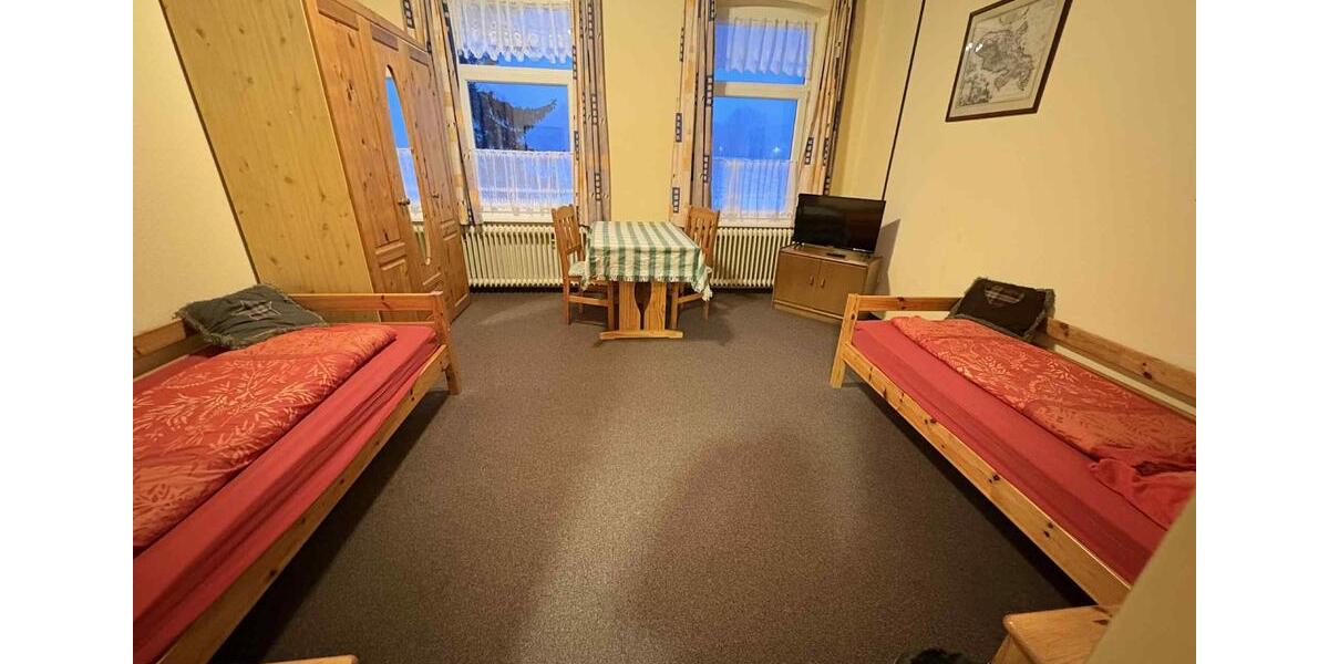 Wohnen auf Zeit Berne - 5 Zimmer, 15 m&sup2;, 25&euro; | Angebot:24487401