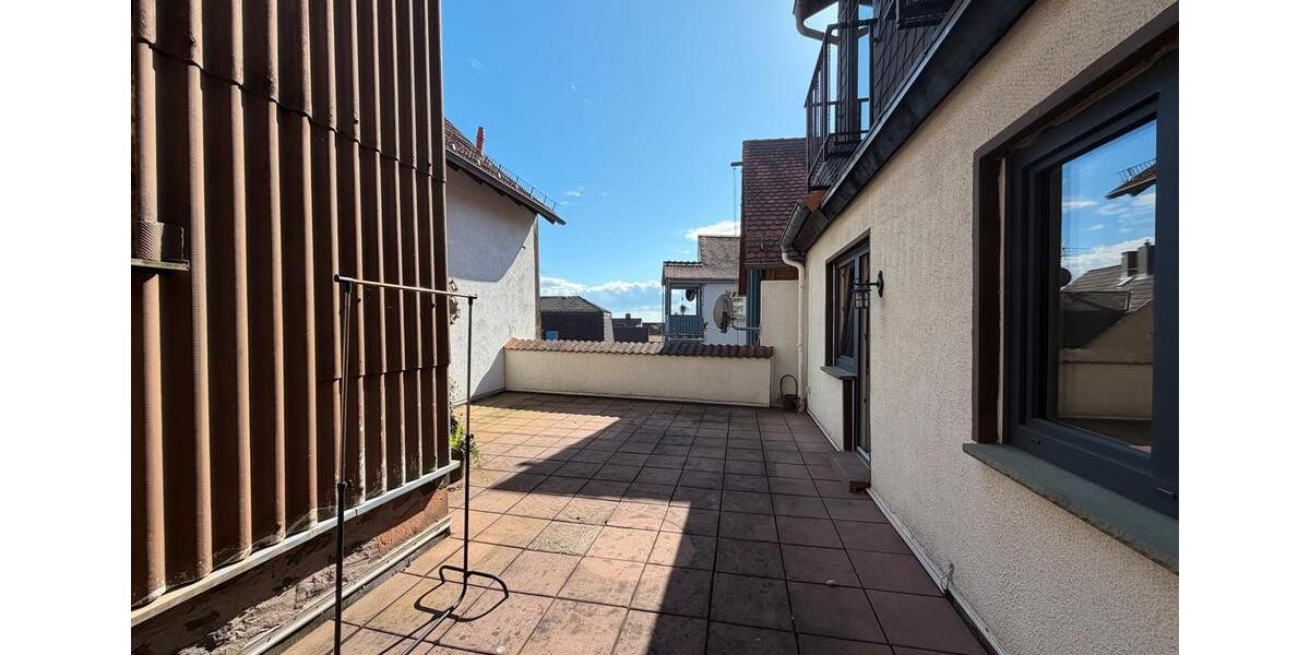 Etagenwohnung Grünberg - 2 Zimmer, 75 m&sup2;, 750&euro; | Angebot:26323152