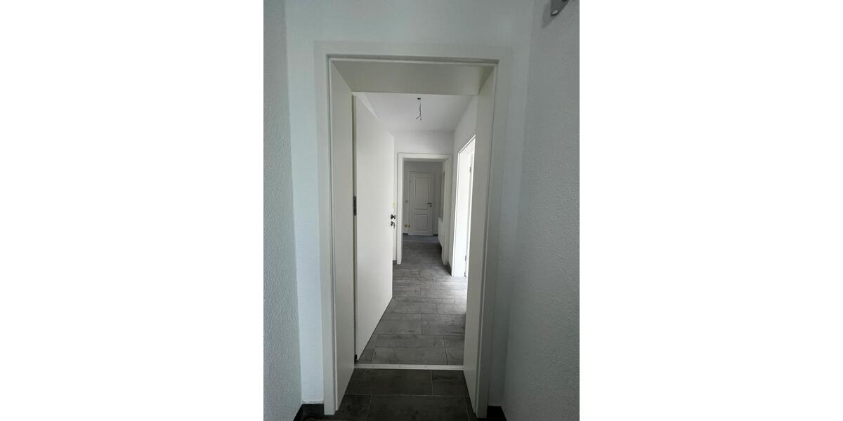 Etagenwohnung Olpe - 5 Zimmer, 120 m&sup2;, 800&euro; | Angebot:24857734