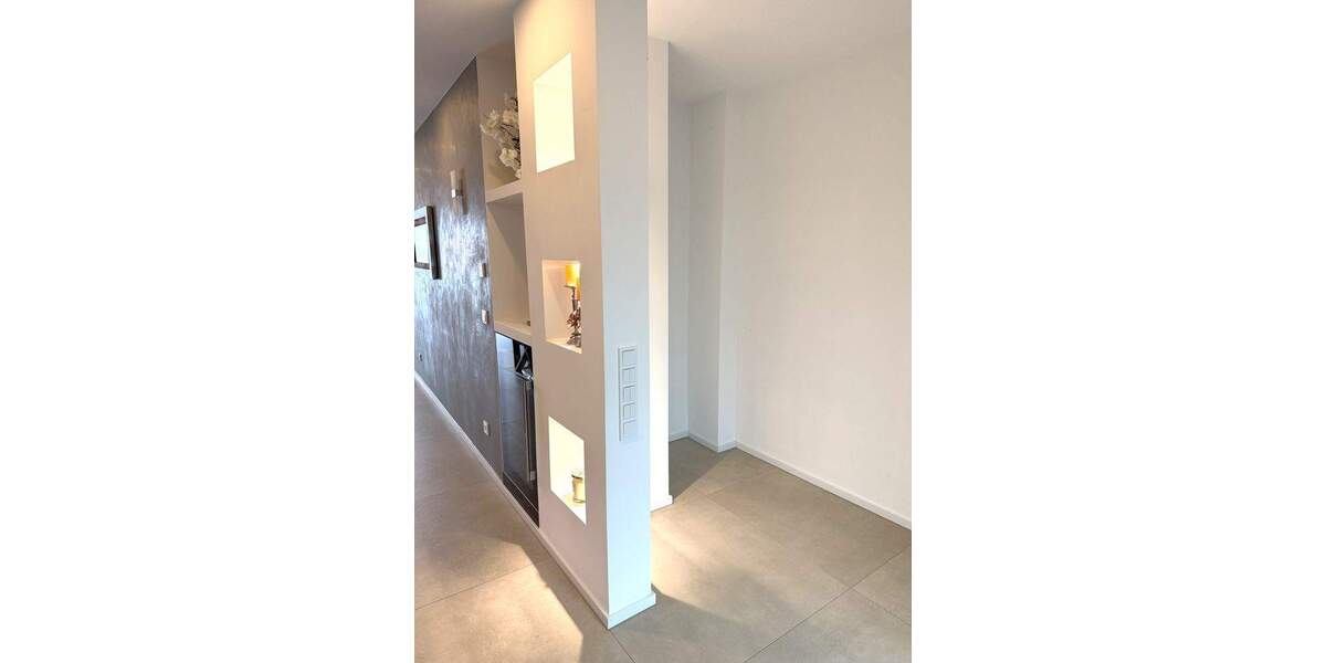 Etagenwohnung Worms Innenstadt - 4 Zimmer, 135 m&sup2;, 1.490&euro; | Angebot:25684740