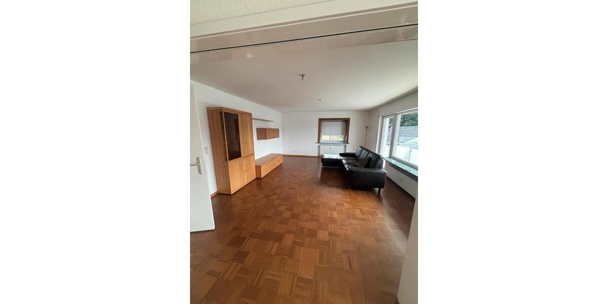 Vermiete eine 4-Zimmerwohnung in Stuttgart-Vaihingen 4 zimmer