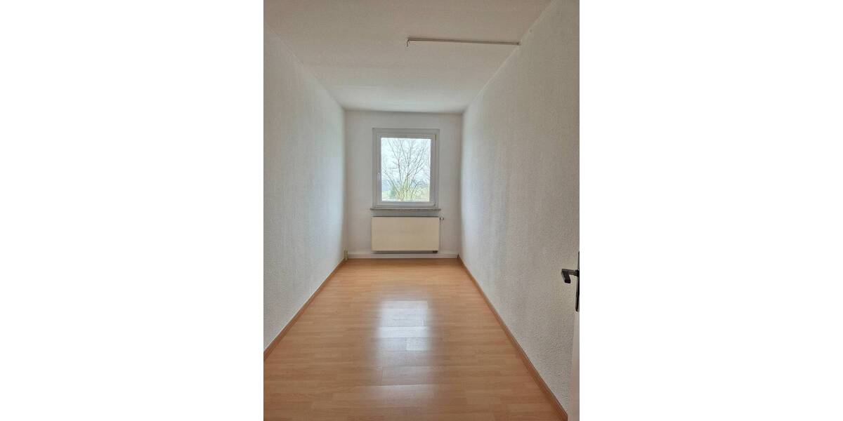 Etagenwohnung Leisnig Polkenberg - 3 Zimmer, 59 m&sup2;, 300&euro; | Angebot:25688912