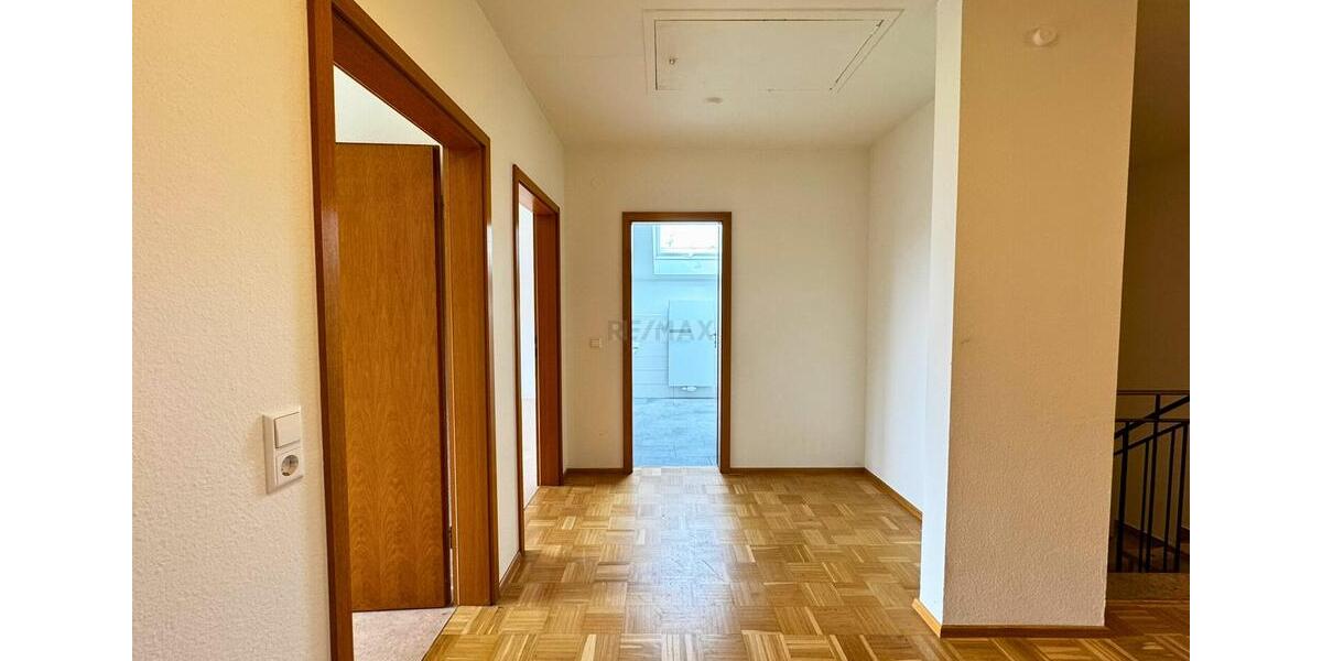 Zentral gelegen – mit Weitblick ins Grüne 8 zimmer