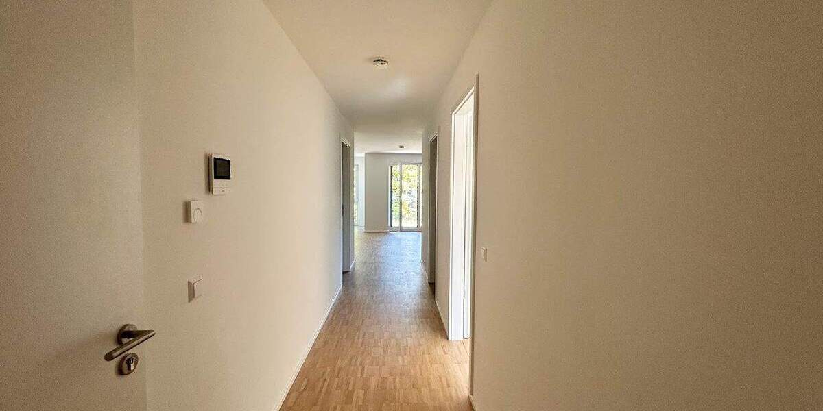 Etagenwohnung Stuttgart Untertürkheim - 2 Zimmer, 64 m&sup2;, 1.190&euro; | Angebot:24111949