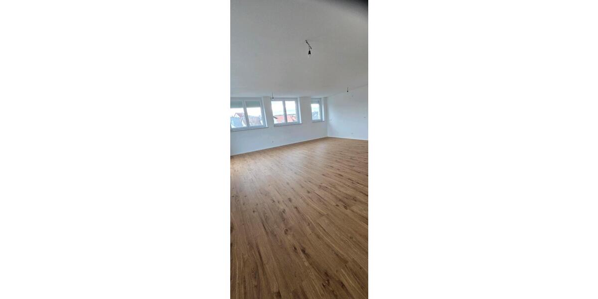 Etagenwohnung Balingen - 3 Zimmer, 94 m&sup2;, 1.350&euro; | Angebot:26687956