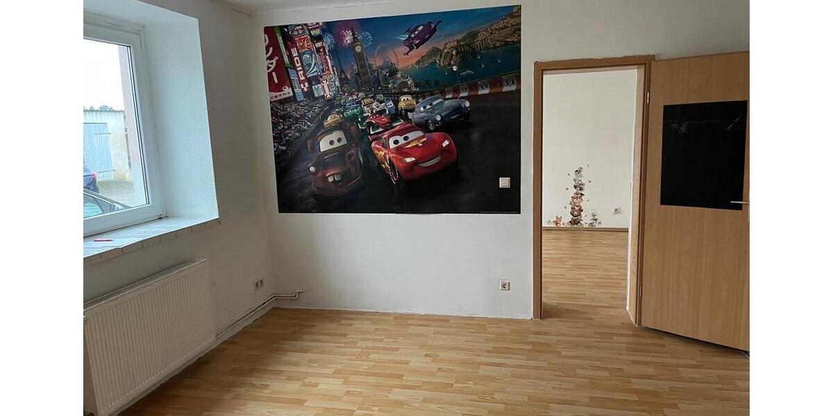 Erdgeschoßwohnung Demmin - 3 Zimmer, 77 m&sup2;, 422&euro; | Angebot:23703385