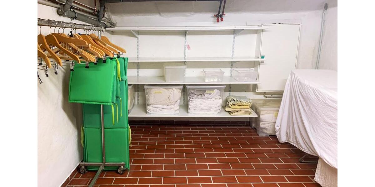 Tolles, mobliertes Zwechenhaus mit Garten auf Zeit 3 zimmer