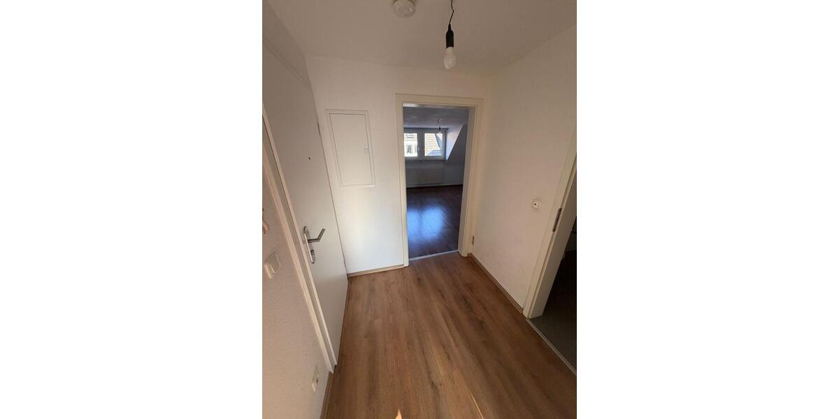 Dachgeschoßwohnung Essen Südviertel - 2 Zimmer, 49 m&sup2;, 590&euro; | Angebot:25292834