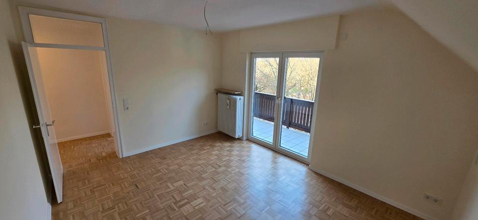 Etagenwohnung Rödermark - 3 Zimmer, 95 m&sup2;, 1.250&euro; | Angebot:24368531