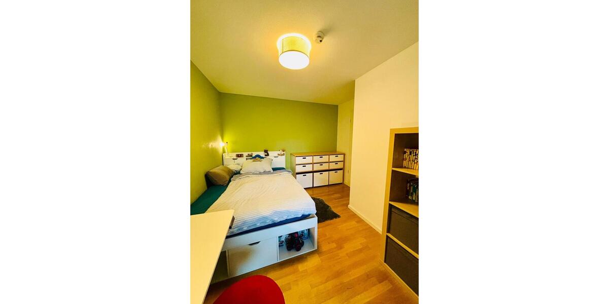 Etagenwohnung Starnberg - 4 Zimmer, 110 m&sup2;, 3.500&euro; | Angebot:25149911