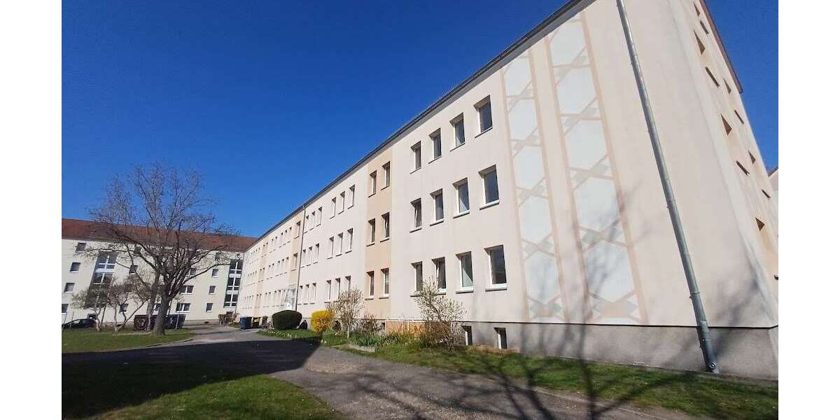 Etagenwohnung Merseburg - 3 Zimmer, 59 m&sup2;, 371&euro; | Angebot:27071110