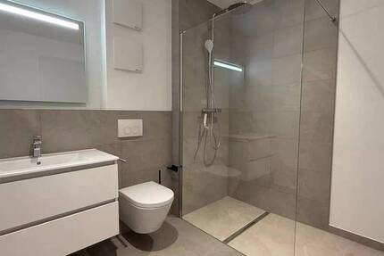 TraumWohnung! 2-Zi Wohnung m. Garten - KFW 40 NH