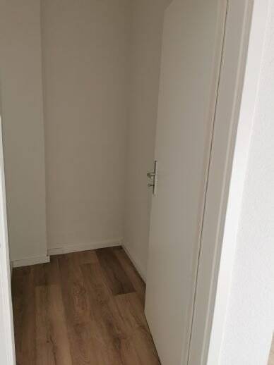 Etagenwohnung Meißen Vorbrücke - 3 Zimmer, 68 m&sup2;, 409&euro; | Angebot:26036839