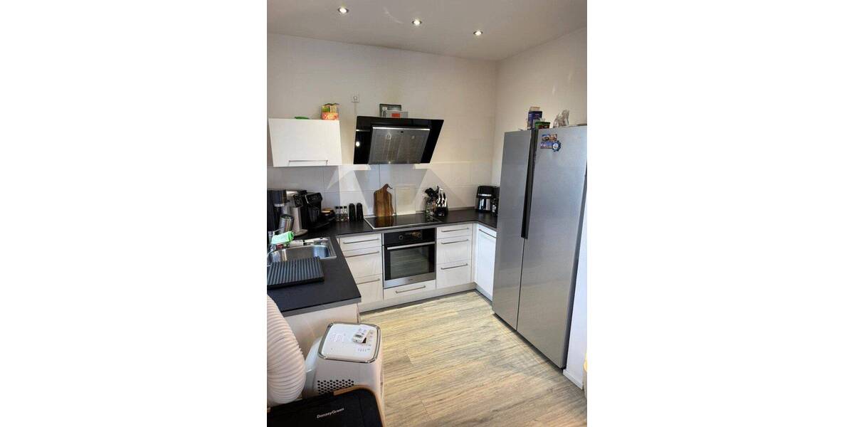 Etagenwohnung Niederkassel Ranzel - 2 Zimmer, 57 m&sup2;, 835&euro; | Angebot:26805535