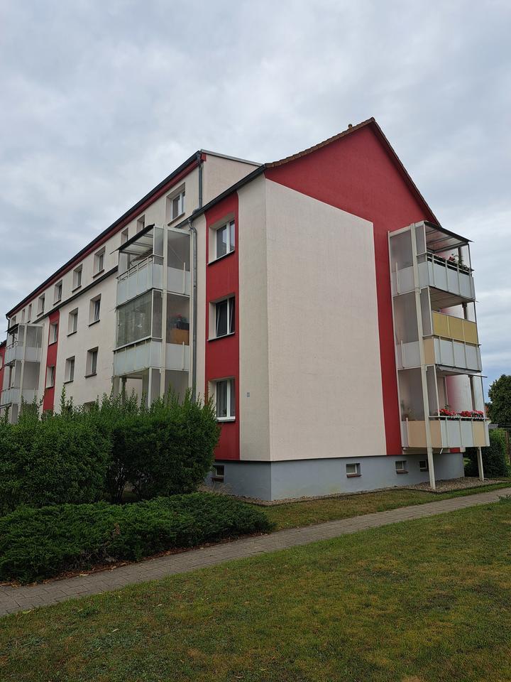 sanierte 3-RaumWohnung in ruhiger Lage