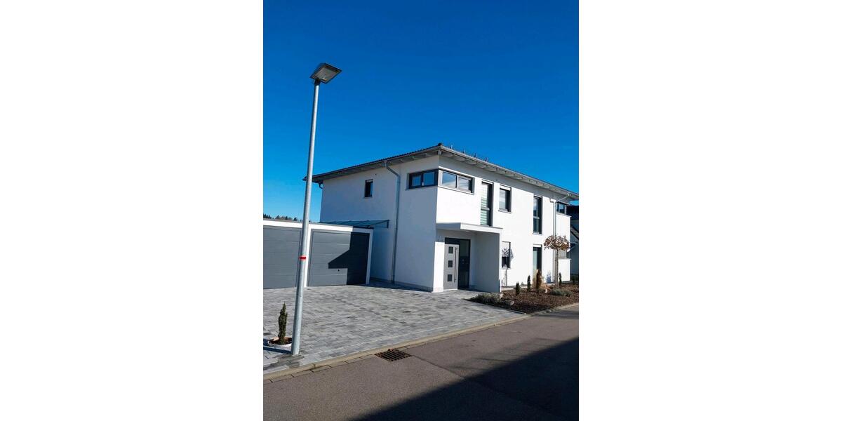 Etagenwohnung Gschwend - 4 Zimmer, 105 m&sup2;, 1.100&euro; | Angebot:26431384
