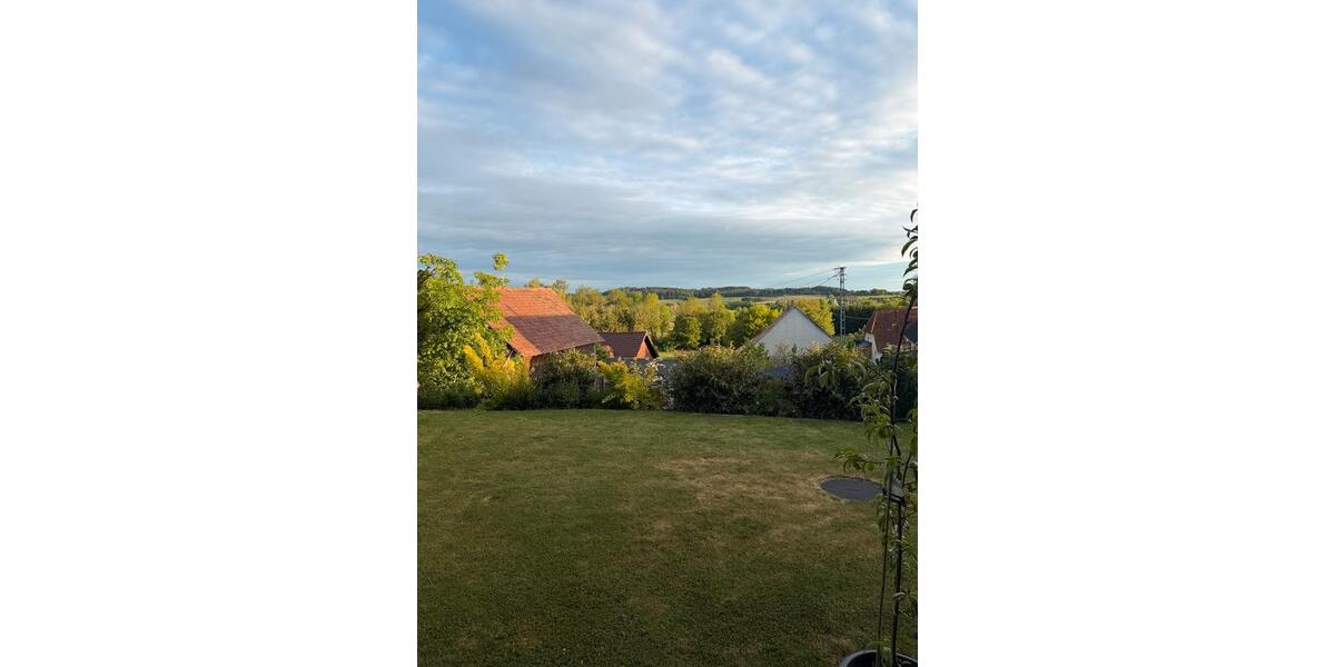 Einfamilienhaus Hoßkirch - 2 Zimmer, 72 m&sup2;, 1.200&euro; | Angebot:26698142