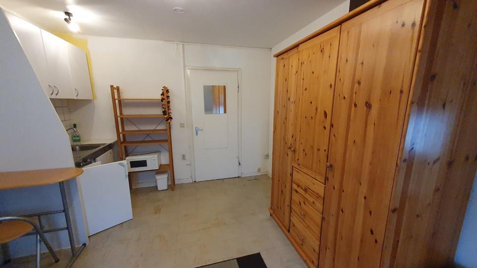 Do-Mitte schönes möbl. StudentenZimmer 16 qm