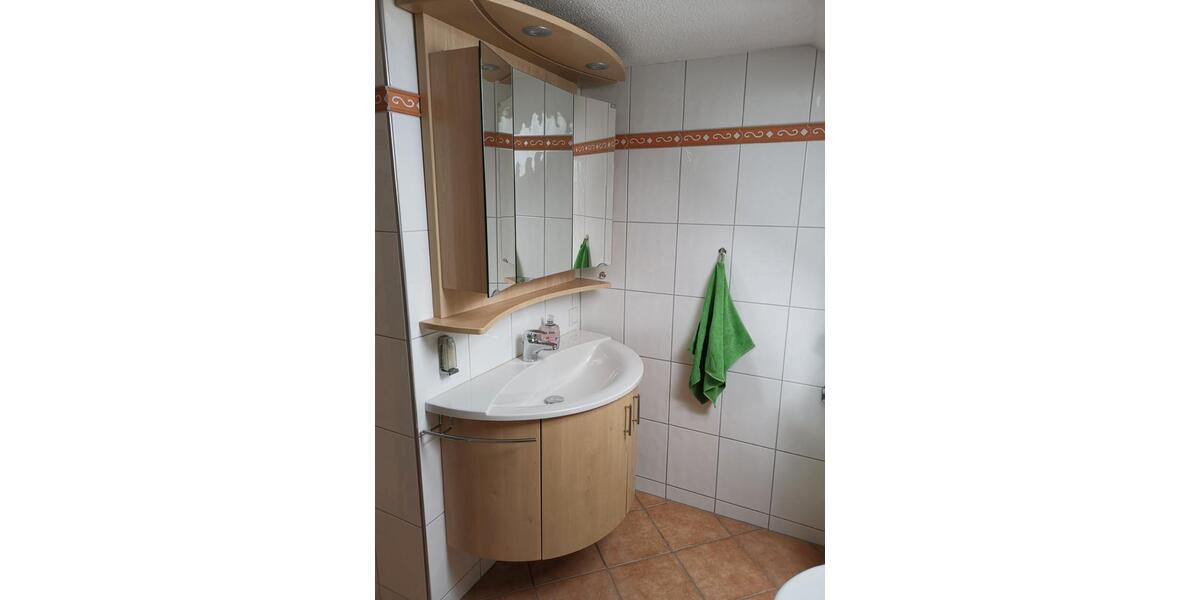 Dachgeschoßwohnung Niestetal - 3 Zimmer, 86 m&sup2;, 1.032&euro; | Angebot:26425628