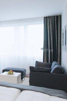 Wohnen auf Zeit Berlin - 1 Zimmer, 35 m&sup2;, 1.300&euro; | Angebot:23981939