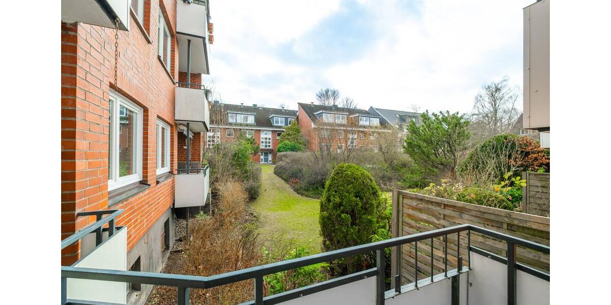 Erdgeschoßwohnung Hamburg Altona - 3 Zimmer, 103 m&sup2;, 1.648&euro; | Angebot:26548977