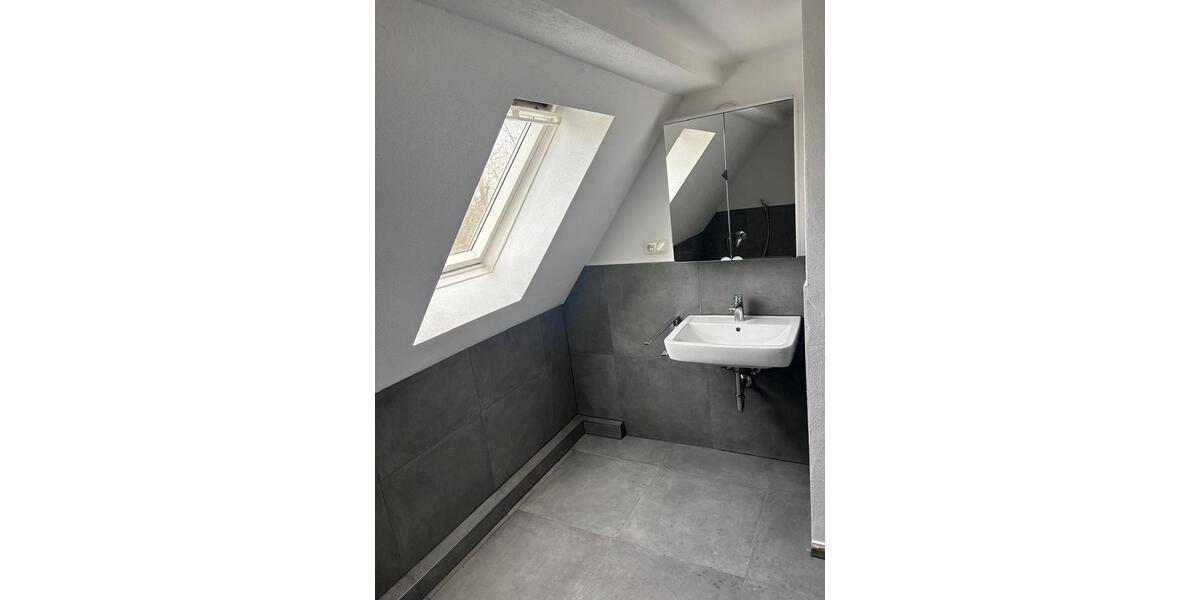 Dachgeschoßwohnung Töging am Inn - 3 Zimmer, 78 m&sup2;, 670&euro; | Angebot:26619202