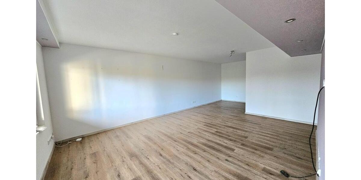 Mehrfamilienhaus, Wohnhaus Bad Soden-Salmünster Salmünster - 7.5 Zimmer, 310 m&sup2;, 2.490&euro; | Angebot:26508540