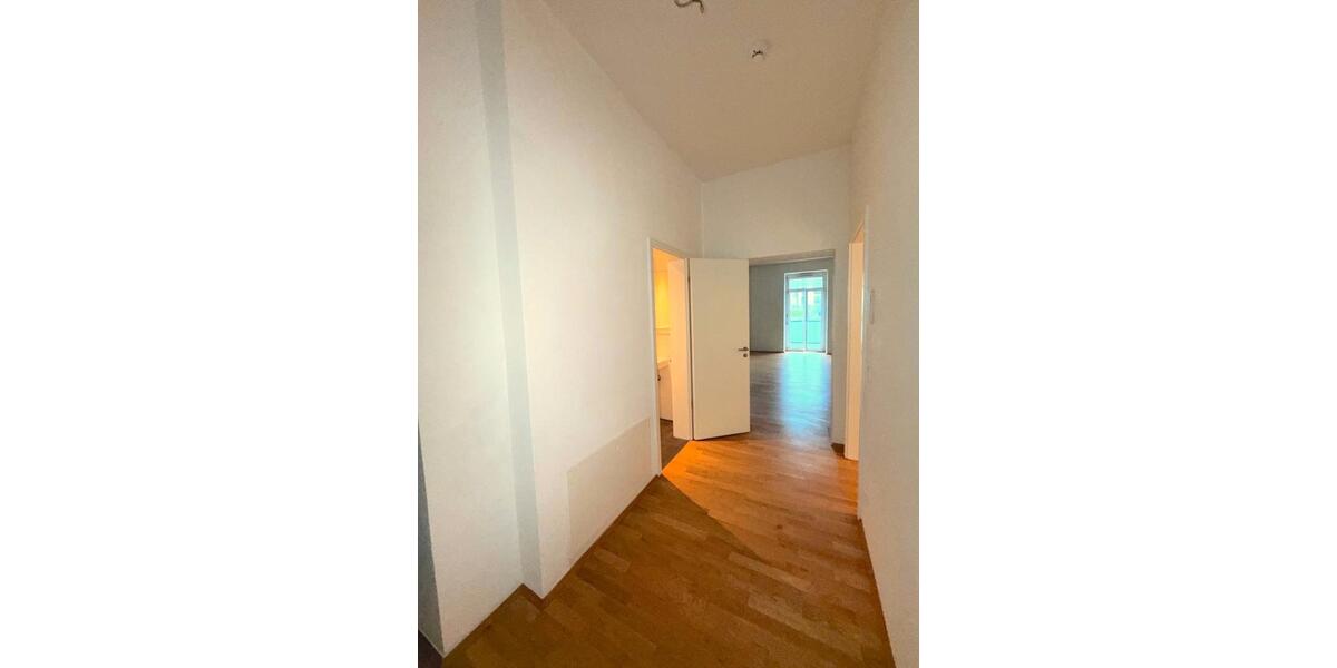 Etagenwohnung Rastatt - 4 Zimmer, 111 m&sup2;, 1.250&euro; | Angebot:26148939