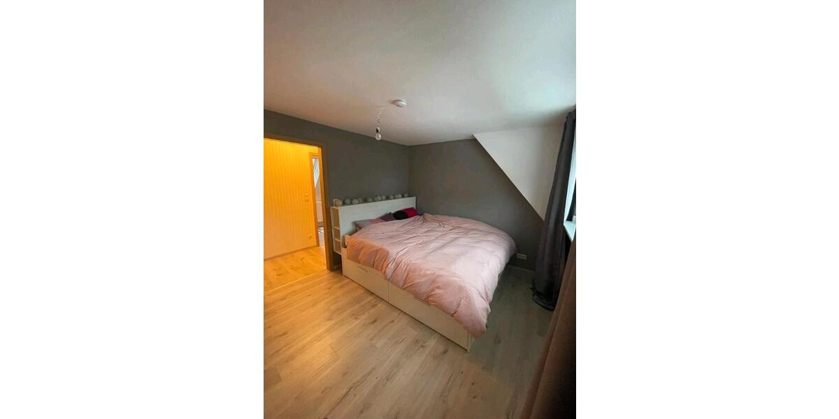 Dachgeschoßwohnung Bad Driburg - 3 Zimmer, 70 m&sup2;, 520&euro; | Angebot:25857295