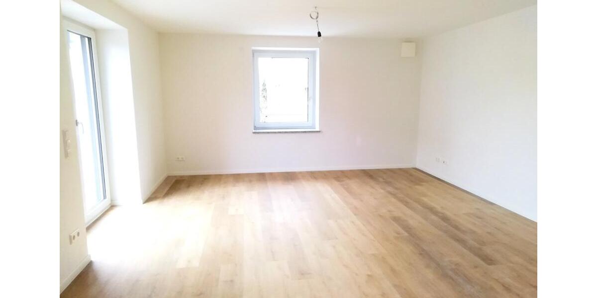 Etagenwohnung Illertissen - 3.5 Zimmer, 88 m&sup2;, 1.140&euro; | Angebot:25840227