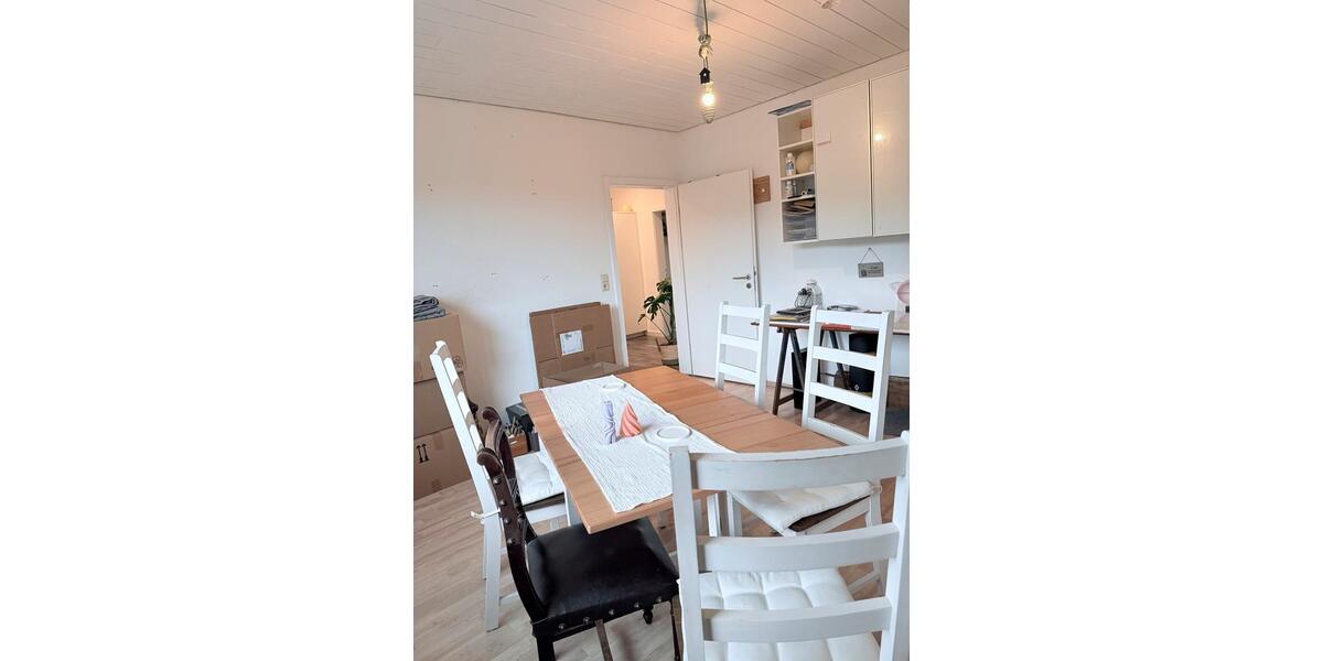 Etagenwohnung Troisdorf - 3 Zimmer, 62 m&sup2;, 820&euro; | Angebot:26535357