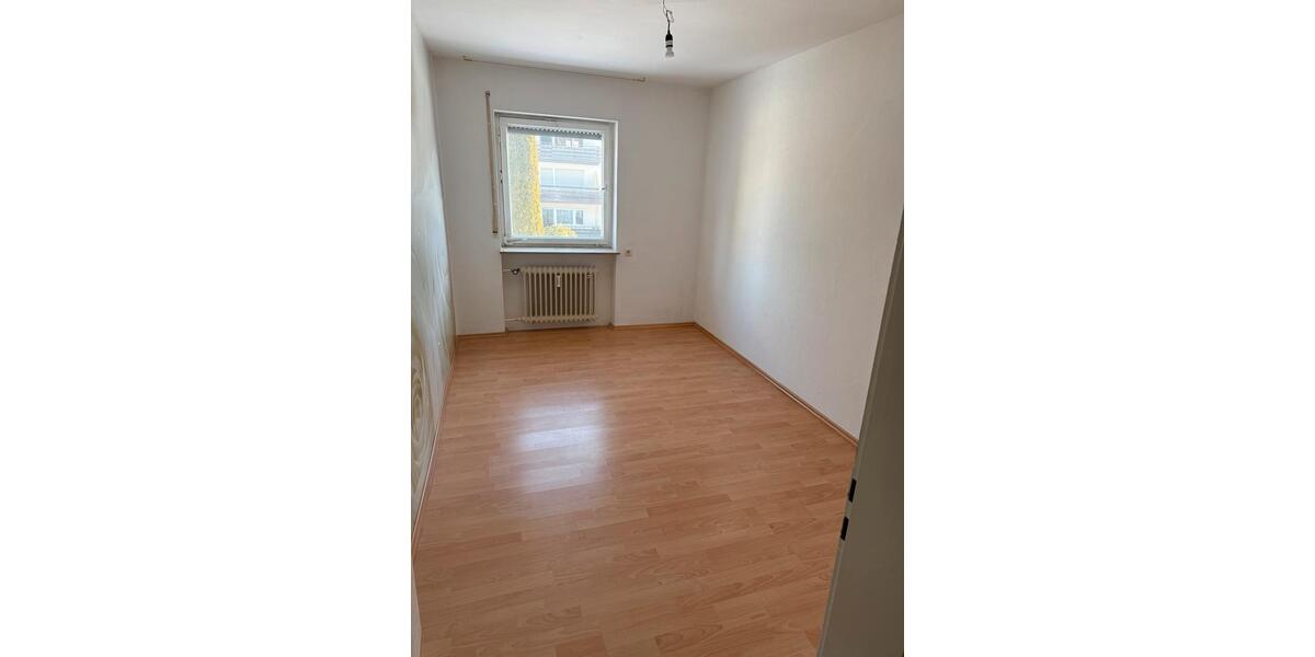 3-Zimmer-Wohnung mit Balkon, Mietwohnung, Wohnung 3 zimmer