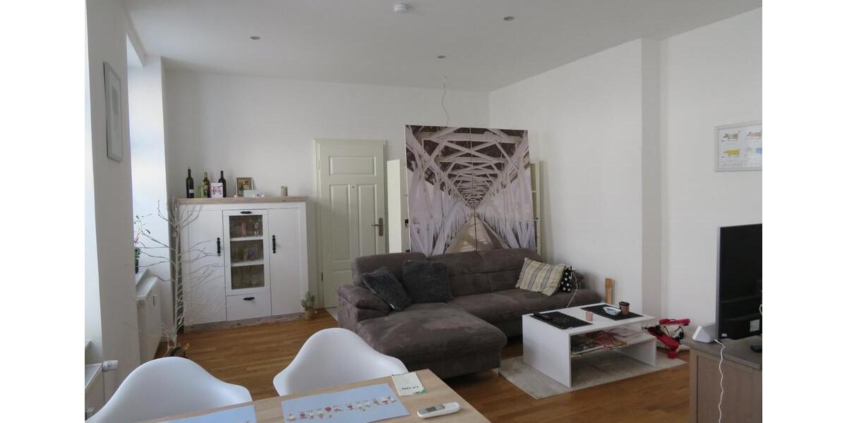 Erdgeschoßwohnung Wuppertal Arrenberg - 2 Zimmer, 67 m&sup2;, 750&euro; | Angebot:26050254