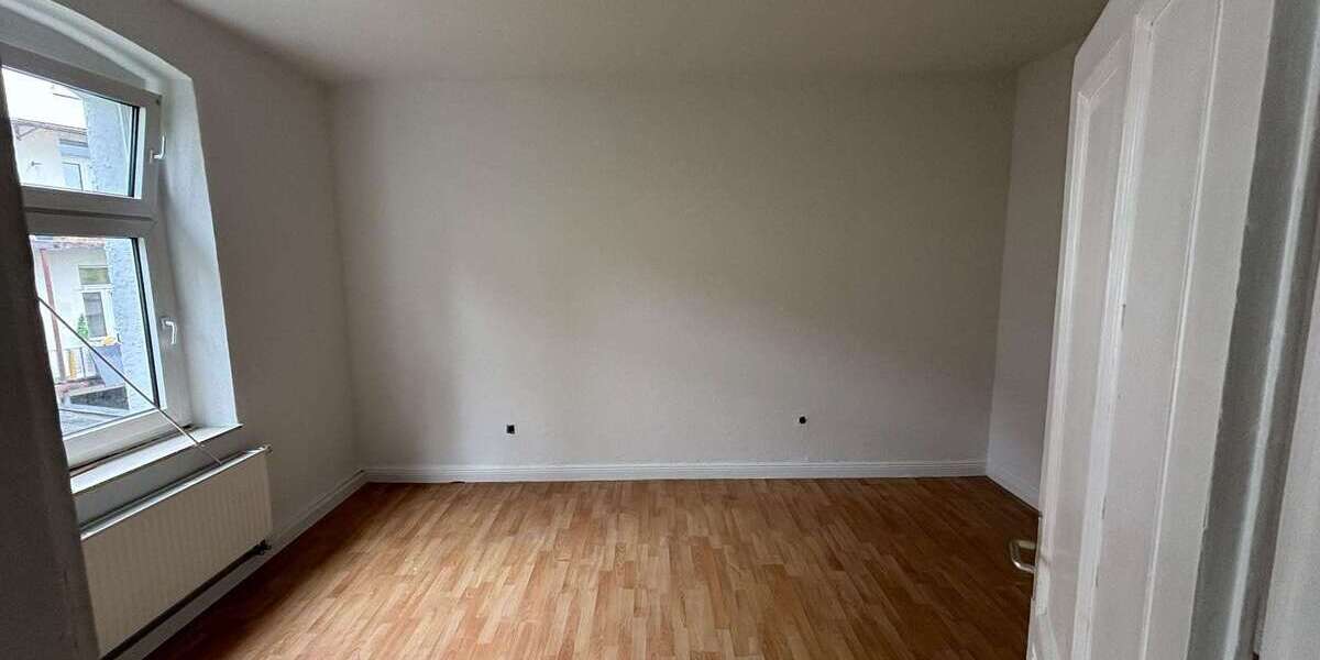 Etagenwohnung Düsseldorf Wersten - 2 Zimmer, 63 m&sup2;, 795&euro; | Angebot:27055603