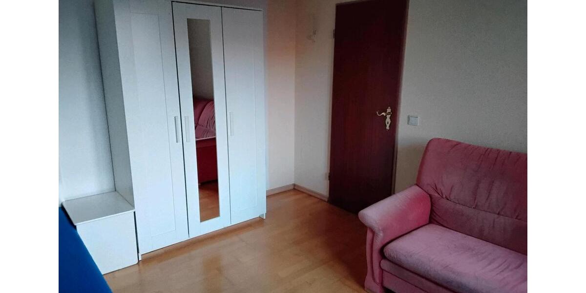 Wohnen auf Zeit Norderstedt - 1 Zimmer, 14 m&sup2;, 650&euro; | Angebot:25350300