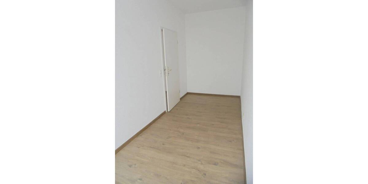Etagenwohnung Chemnitz Kapellenberg - 2 Zimmer, 42 m&sup2;, 224&euro; | Angebot:26320319