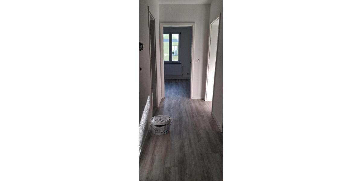 Etagenwohnung Bad Schmiedeberg - 3 Zimmer, 68 m&sup2;, 374&euro; | Angebot:26056313