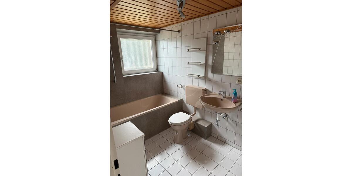 Etagenwohnung Untergruppenbach - 2 Zimmer, 42 m&sup2;, 890&euro; | Angebot:26398216