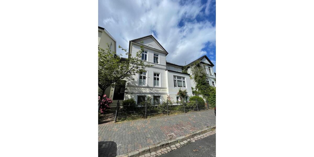 Hochparterre Oldenburg Dobbenviertel - 3 Zimmer, 100 m&sup2;, 2.300&euro; | Angebot:24446698